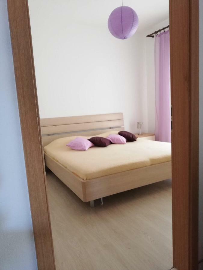 Spacious Family Apartment With Parking In The Shade And Barbecue House Sibenik Luaran gambar