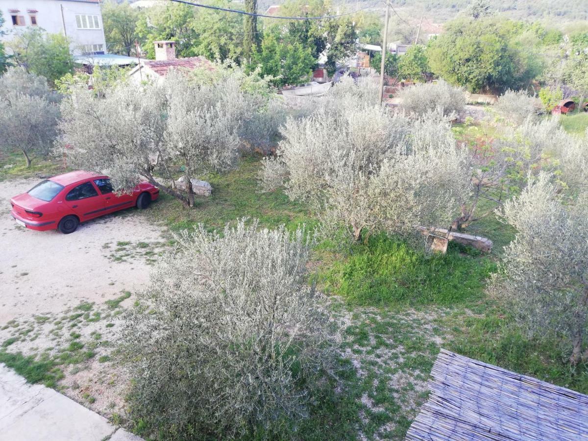 Spacious Family Apartment With Parking In The Shade And Barbecue House Sibenik Luaran gambar