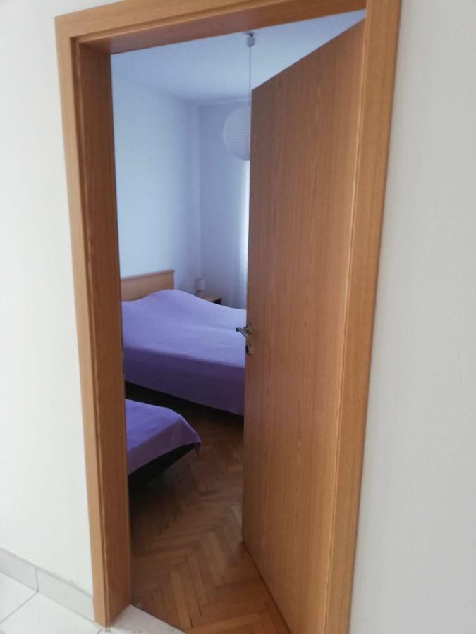 Spacious Family Apartment With Parking In The Shade And Barbecue House Sibenik Luaran gambar